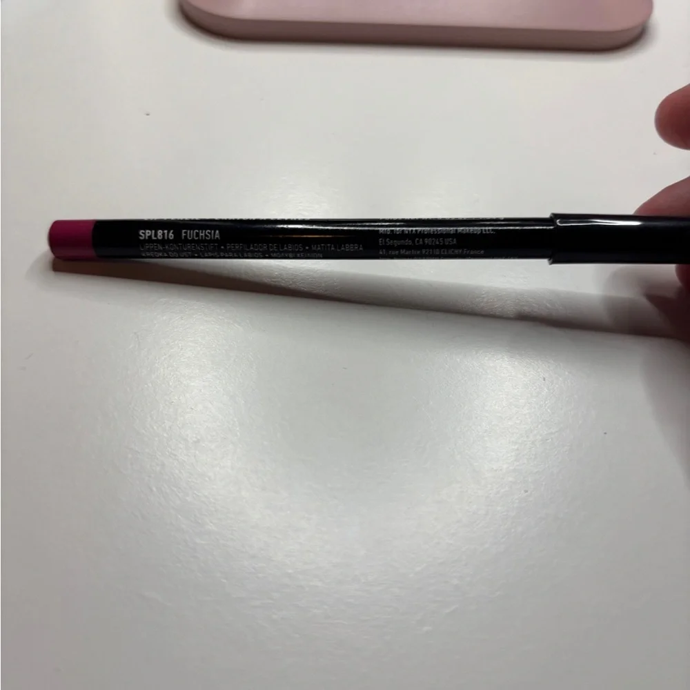 NYX Professional Makeup Lip Liner - Fuchsia